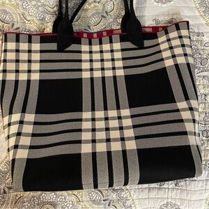 Rothy’s Blackberry Plaid reversible LWT tote